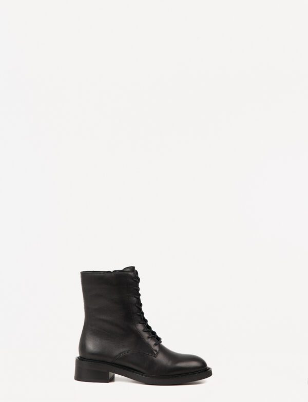 Ботинки женские